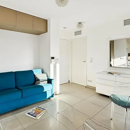 Lumineux & Design Avec Parking, Hypercentre Appartement *