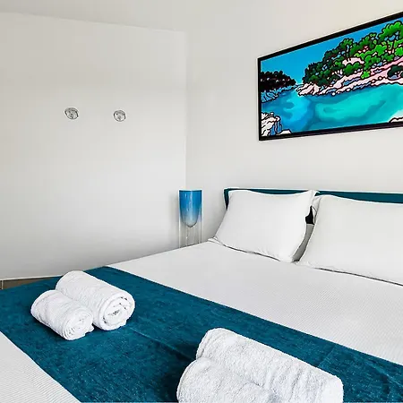 Lumineux & Design Avec Parking, Hypercentre Appartement *